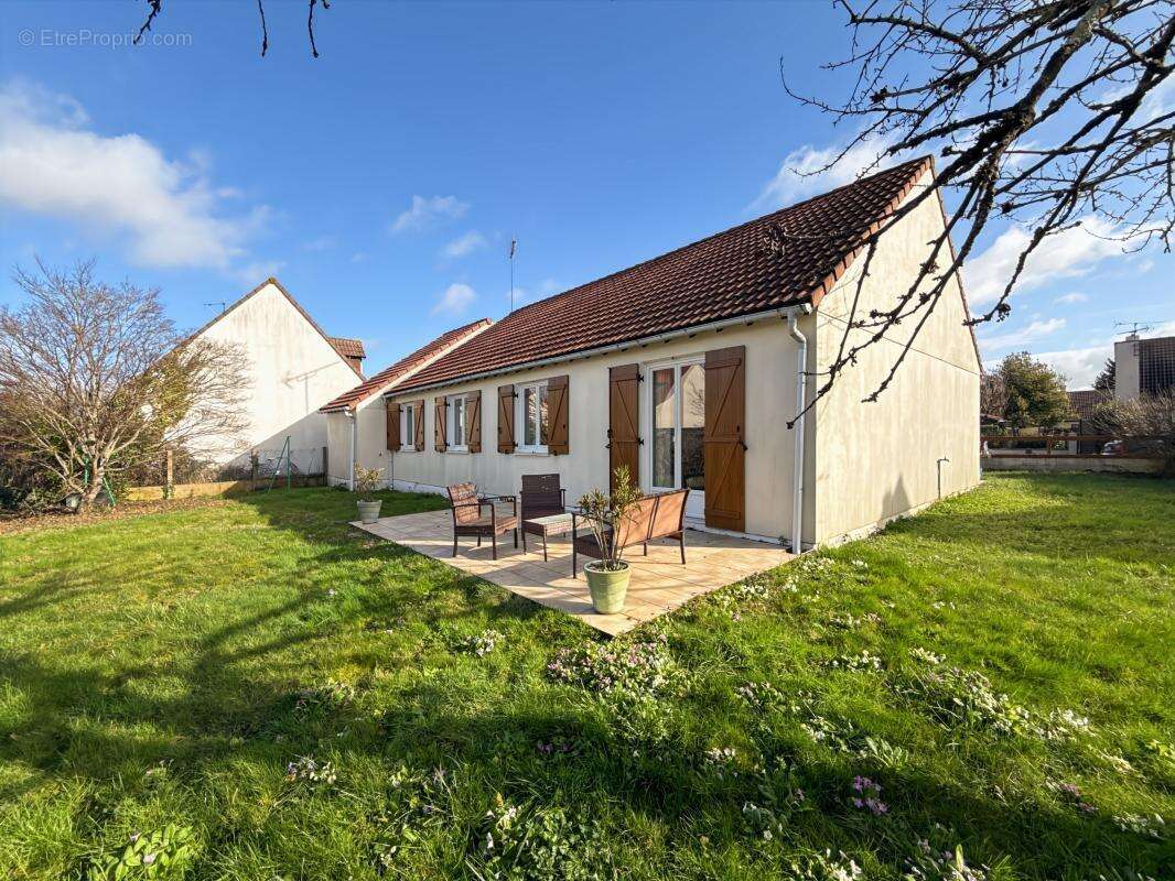 Maison à OLIVET