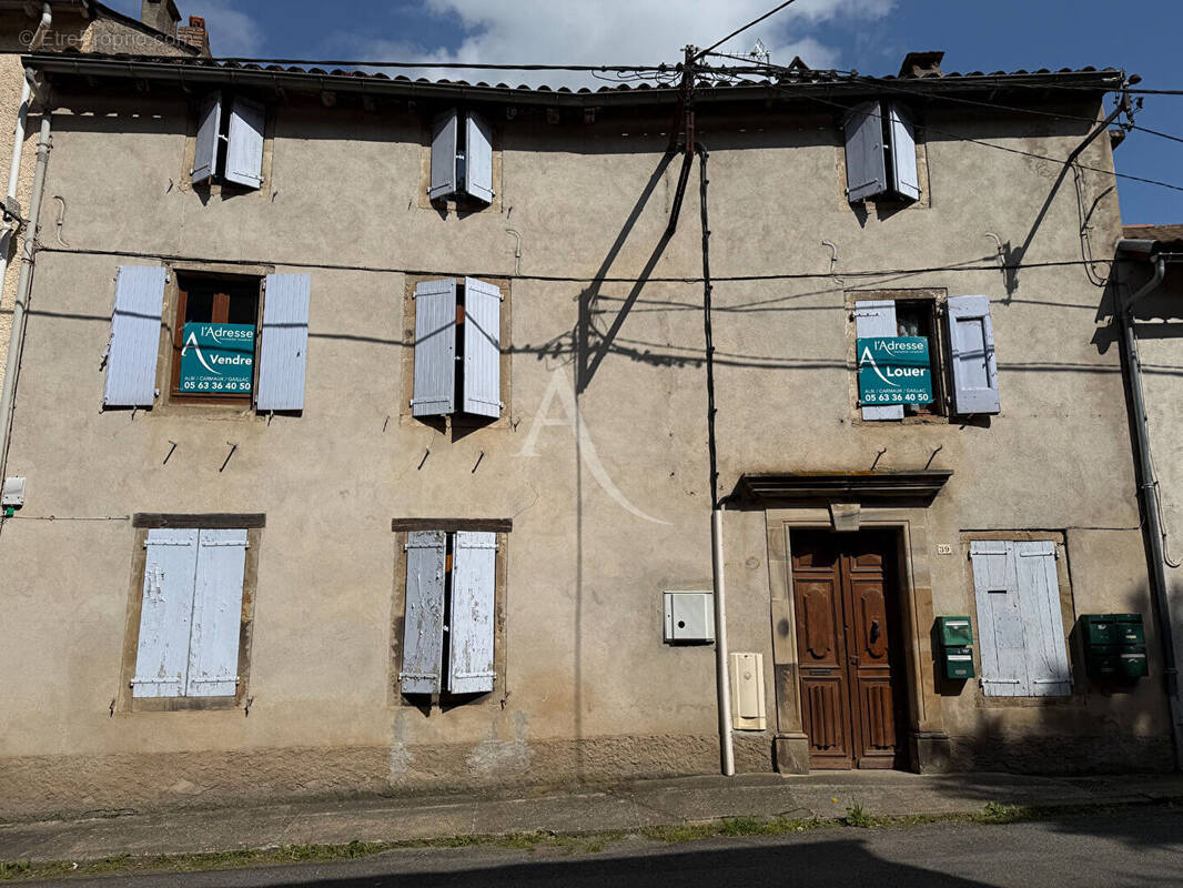 Appartement à SAINT-SERNIN-SUR-RANCE