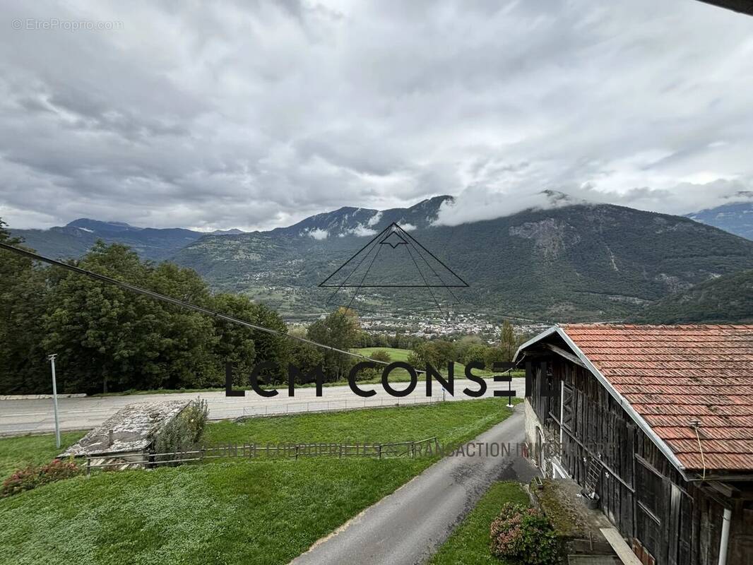 Terrain à AIGUEBLANCHE
