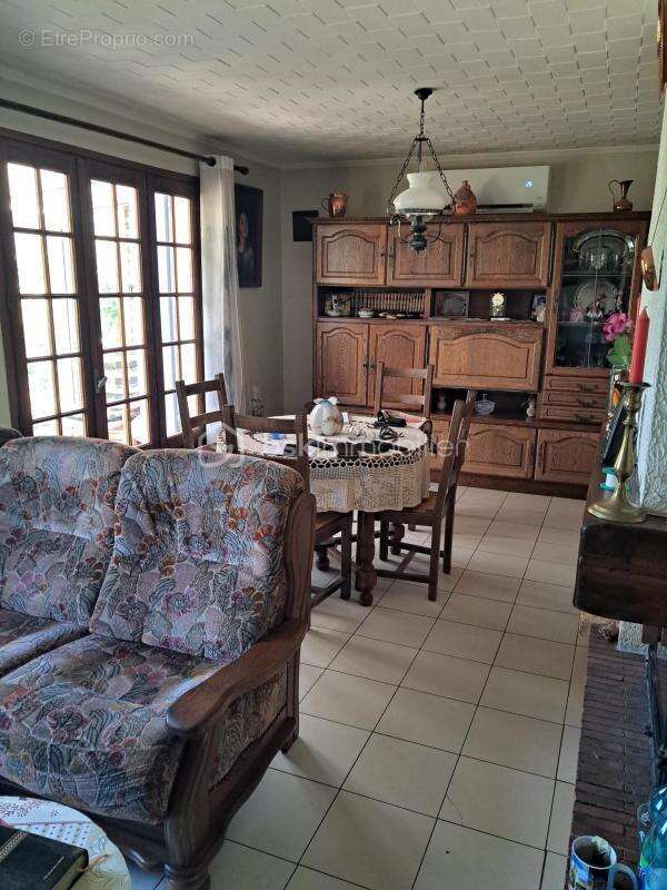 Jolie Villa sur Terrain de 2065 m² avec Vue Imprenable - photo 9