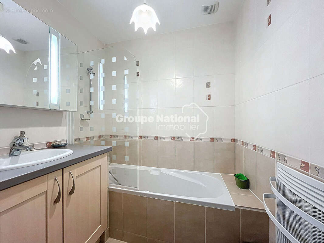 Maison à PIERRELATTE