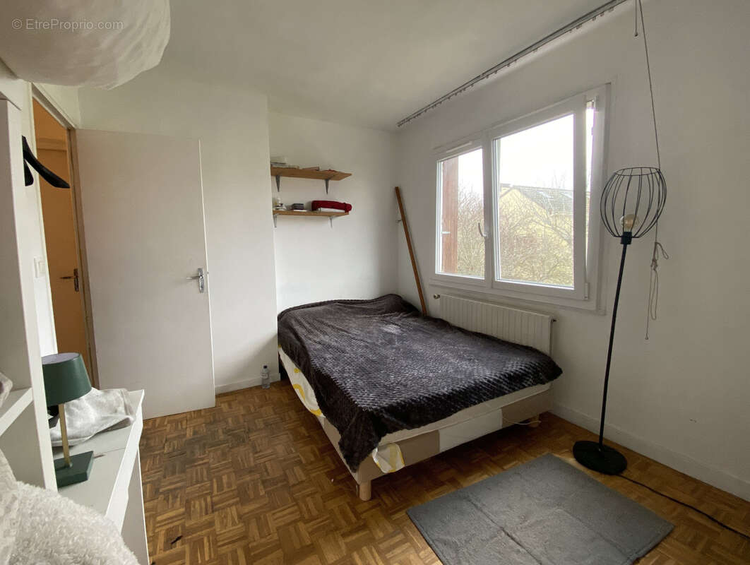 Maison à VILLIERS-SUR-ORGE