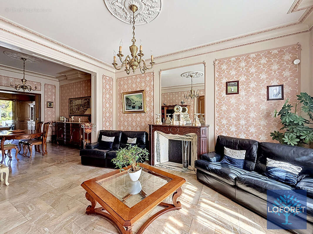 Valenciennes Quartier Acacias / Vauban Maison bourgeoise - photo 2