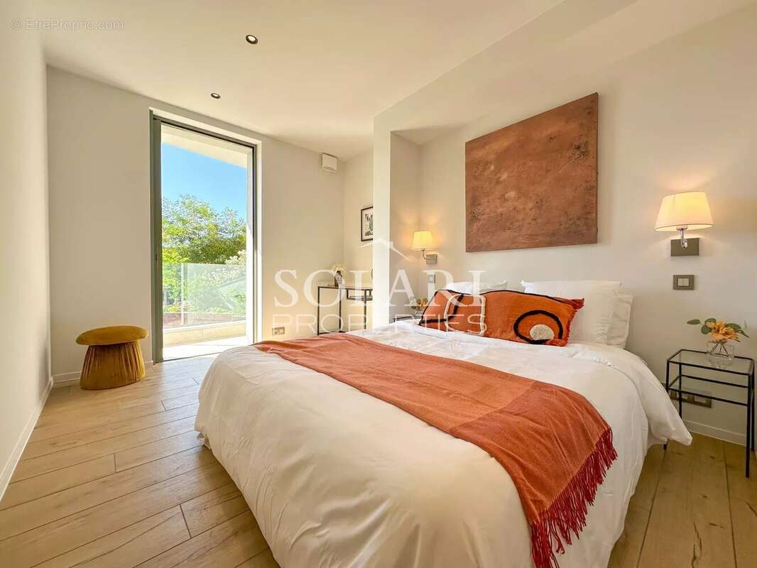 Appartement à LES ADRETS-DE-L'ESTEREL