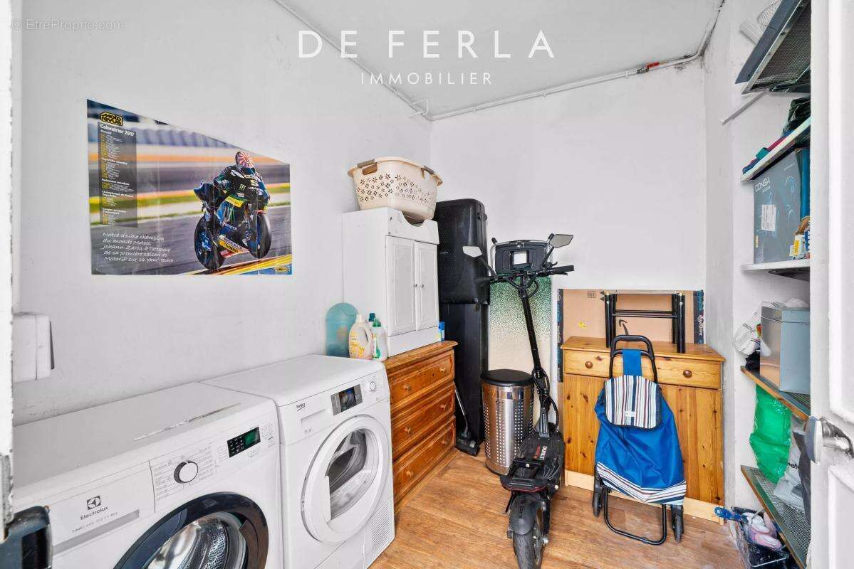 Appartement à PARIS-15E