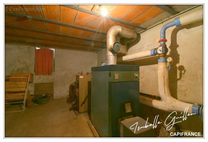 Maison à CHATEAUMEILLANT