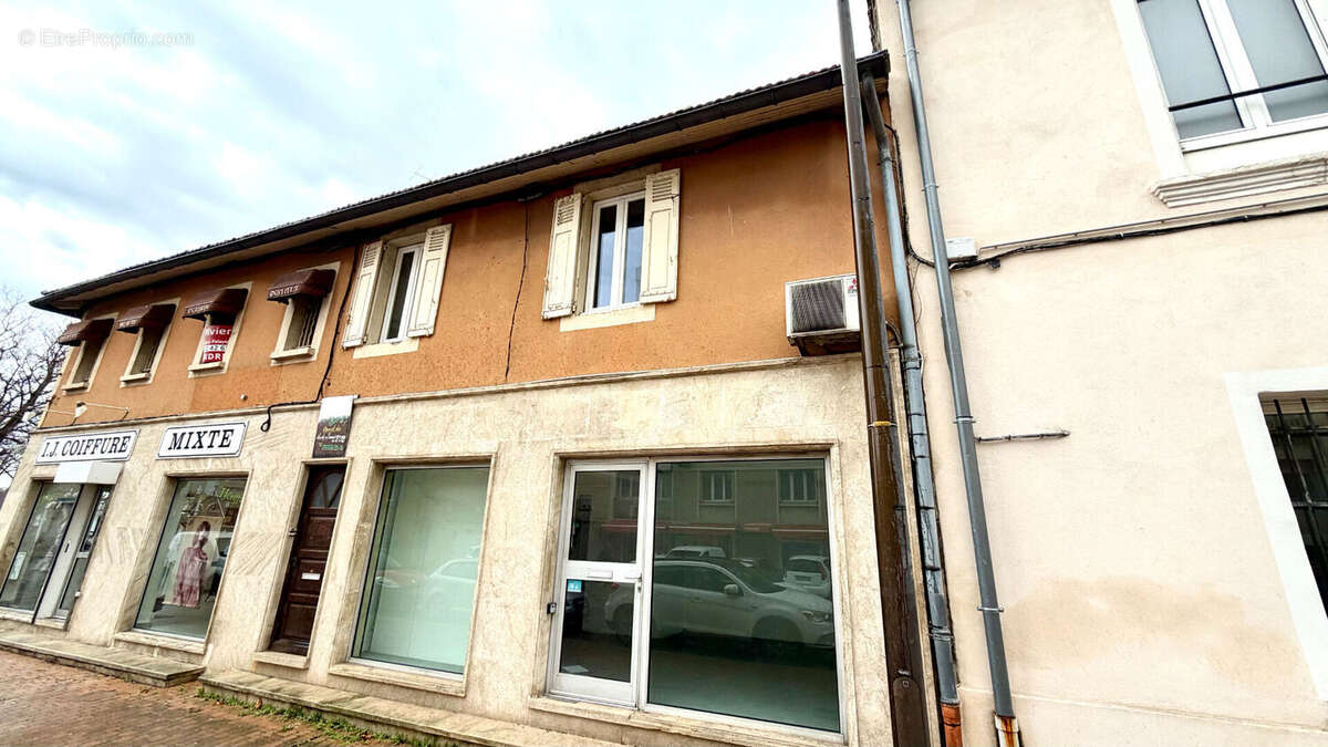 Appartement à LE PONTET