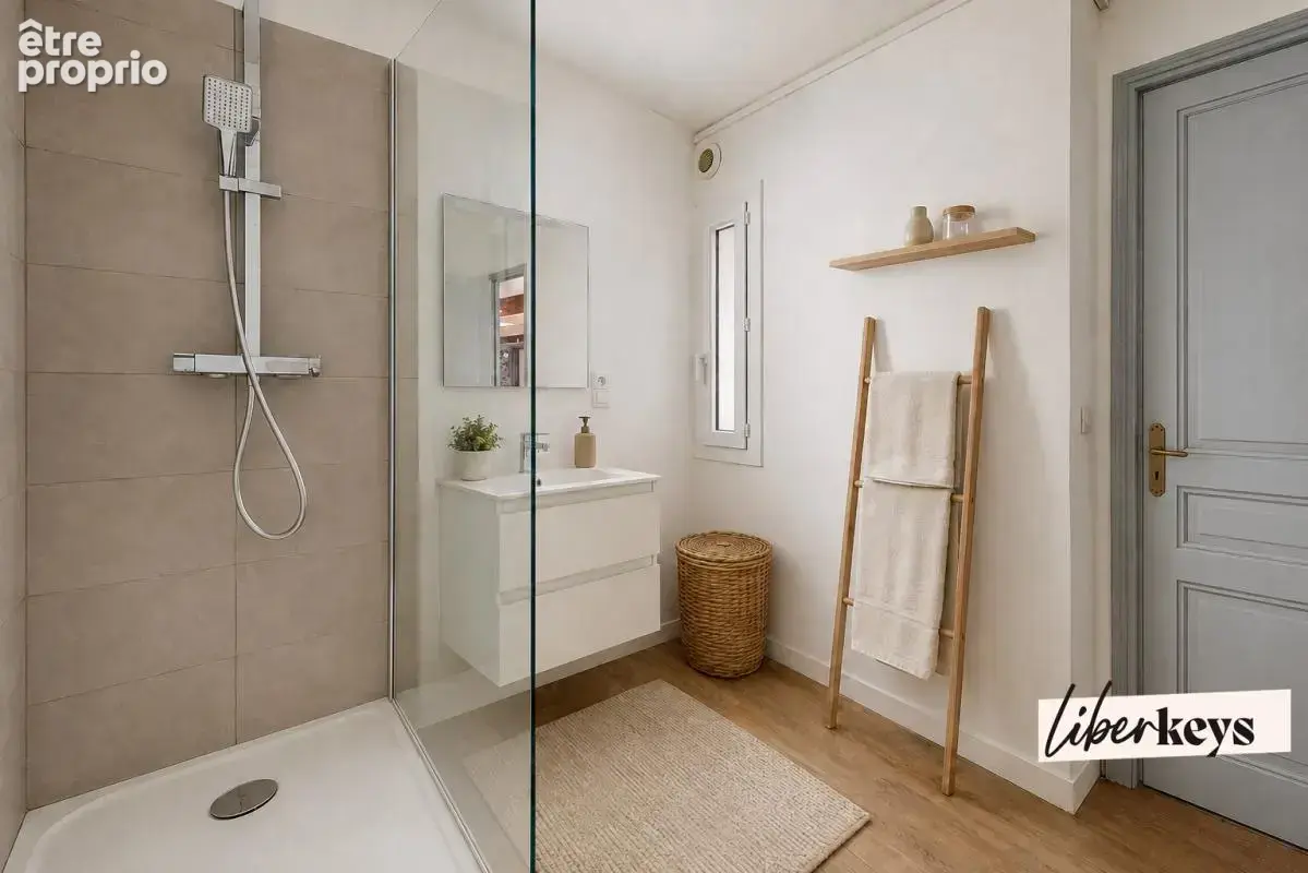 Marseille 1er – 70 m² lumineux, 2 chambres, à deux pas du Vieux-Port - photo 11