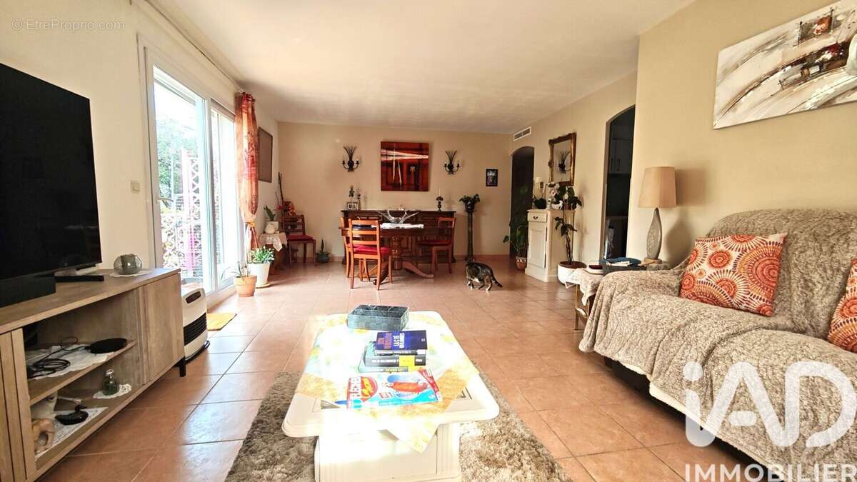 Maison 101 m² à Brignoles  - photo 8