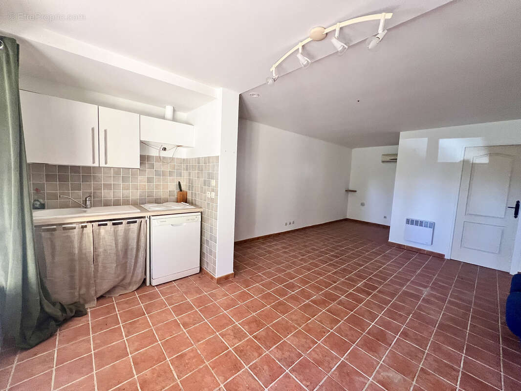 Appartement à LA MOTTE