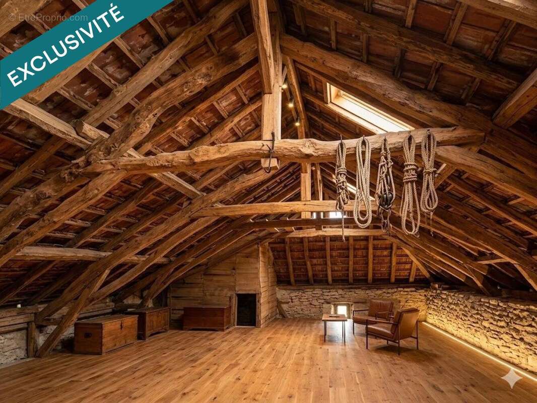 Maison 120 m² à Trespoux-Rassiels  - photo 3