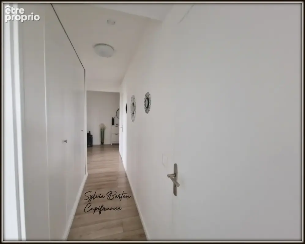 Appartement à vendre 4 pièces LIVRY GARGAN - 84 m2 - Balcon, une cave et deux places de parking - photo 6