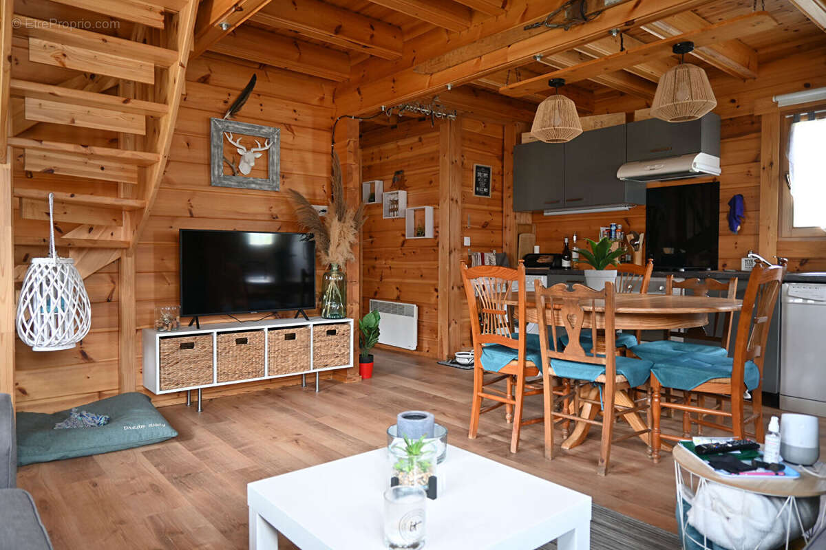 Maison à ESTAVAR