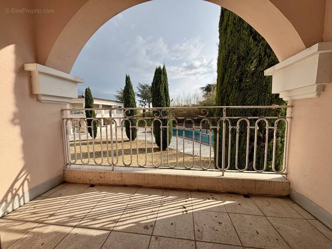 Appartement à BOURG-DE-PEAGE