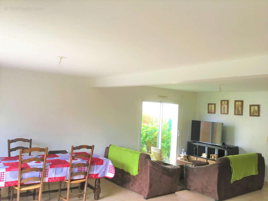 Maison à SERVON-SUR-VILAINE