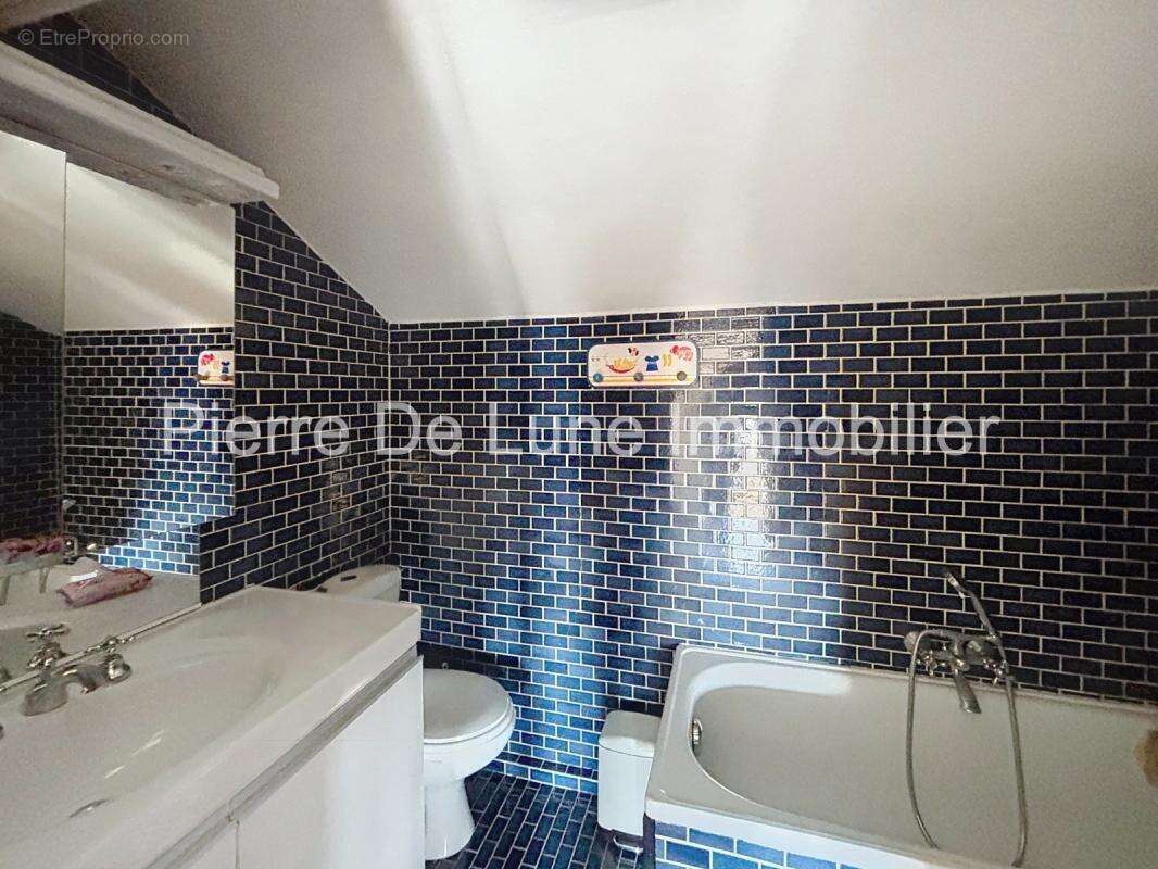 Maison à CALUIRE-ET-CUIRE