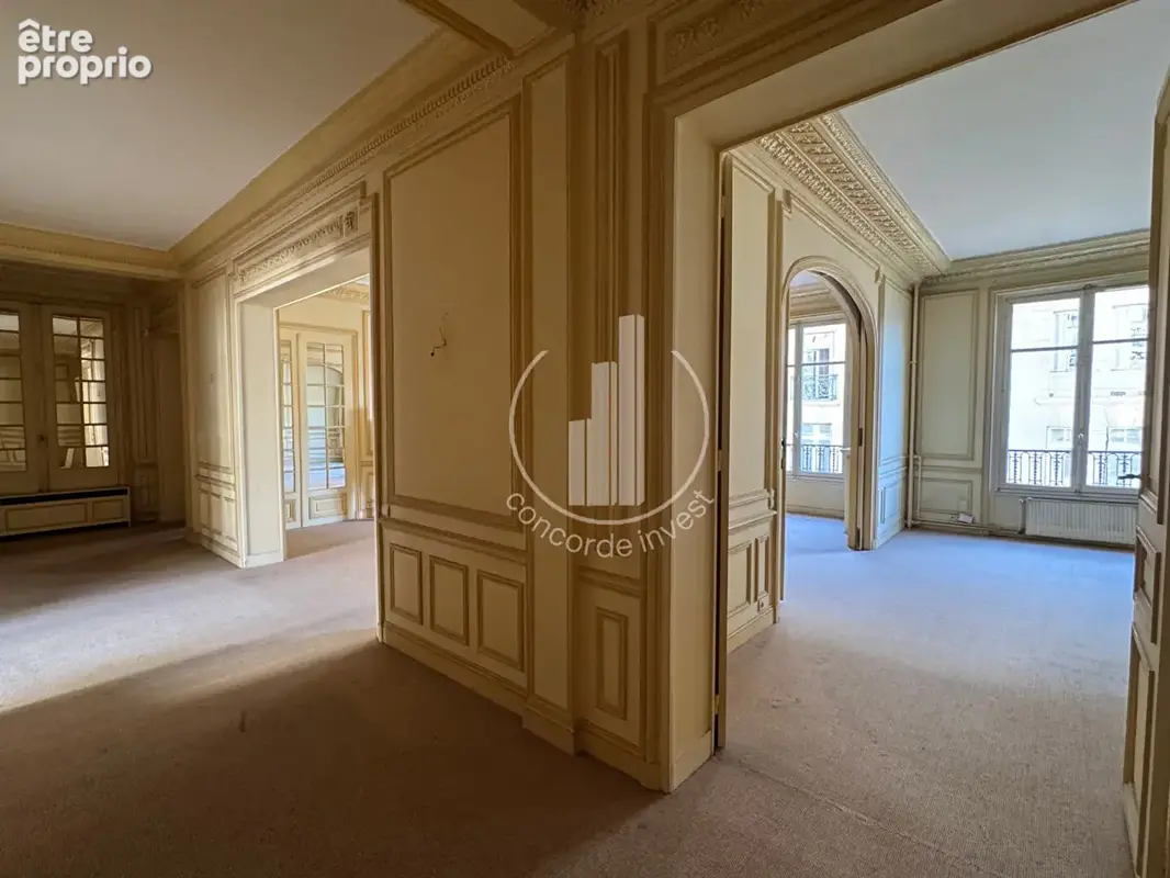 Appartement Ternes - 6 pièce(s) 235 m2 - baignés de soleil - haussmanien - photo 4