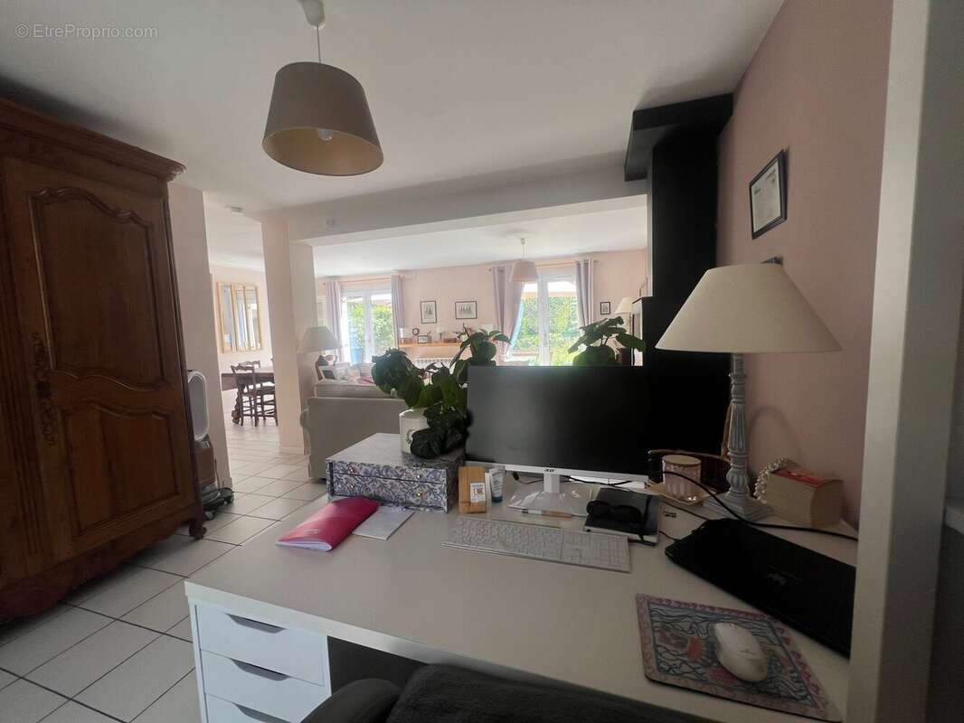 Maison à MIGNALOUX-BEAUVOIR