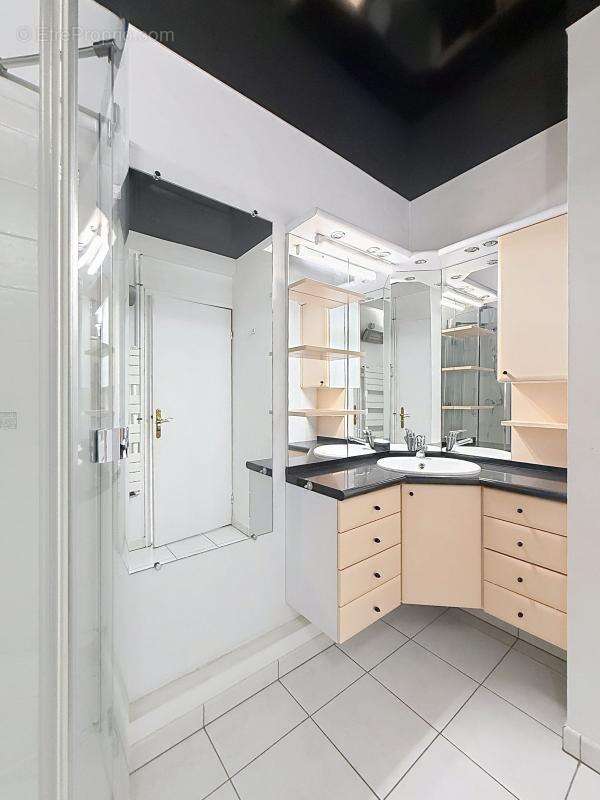 Appartement À Vendre - photo 8