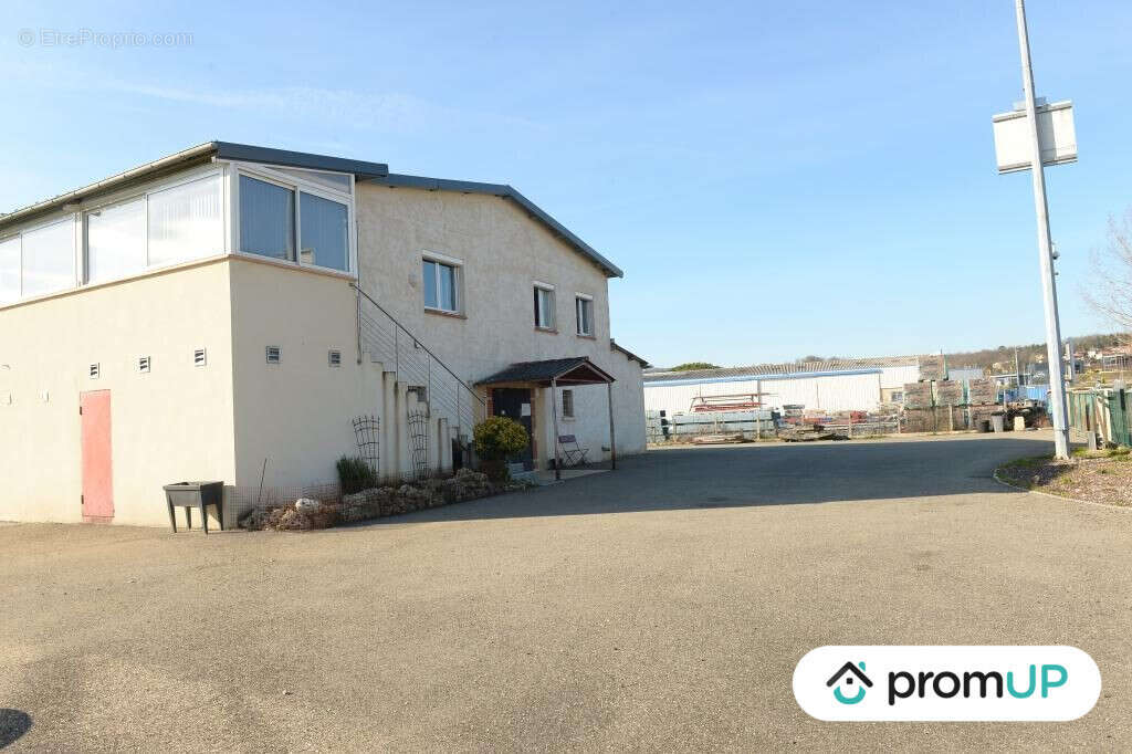 Appartement à CONDEZAYGUES