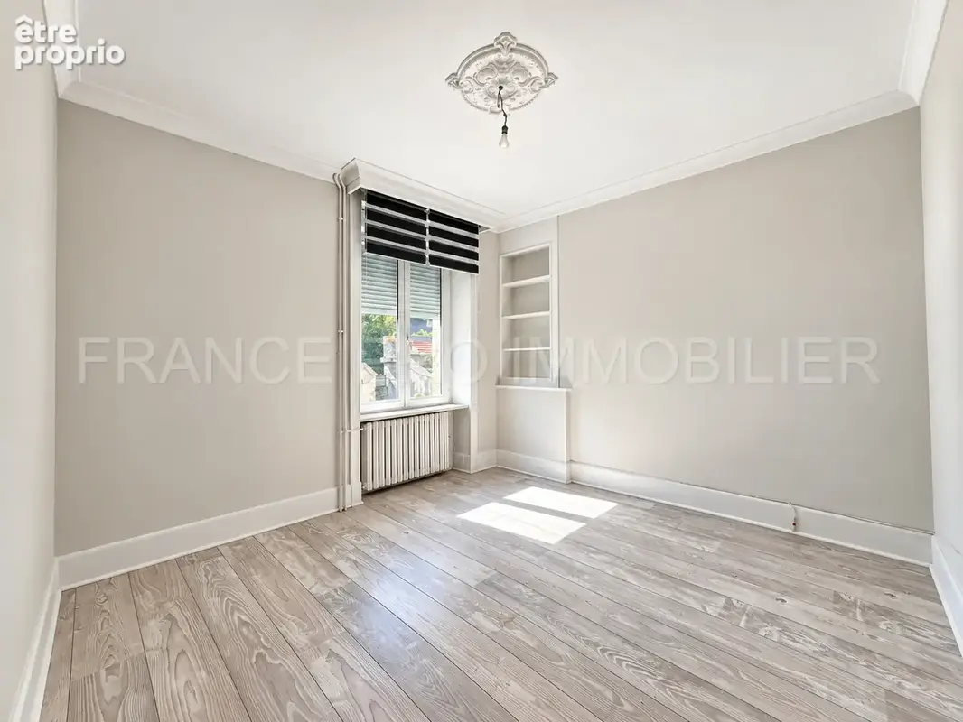 Maison de ville en pierre avec cour - Cherbourg centre - photo 12