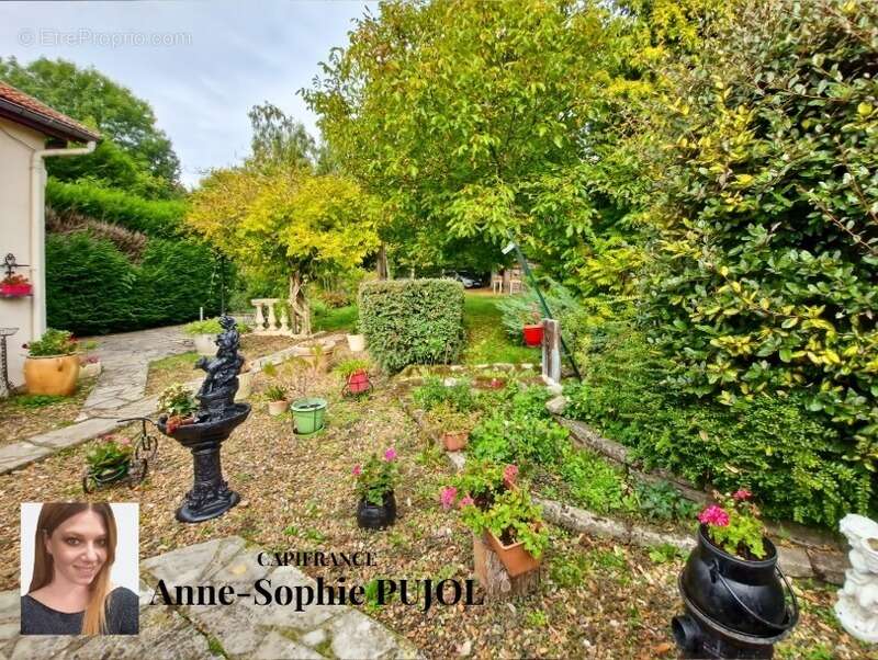 Maison à SAINTE-GENEVIEVE