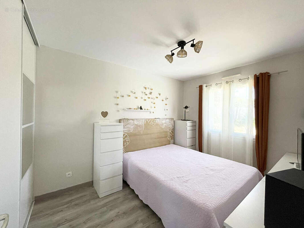 Maison à SAINTE-FEREOLE