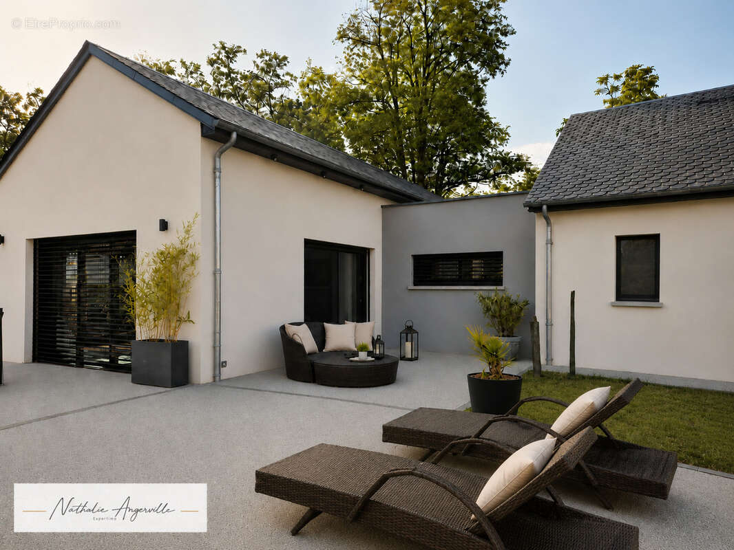 Nuces   Maison contemporaine 144 m2 de plain-pied avec piscine - photo 2