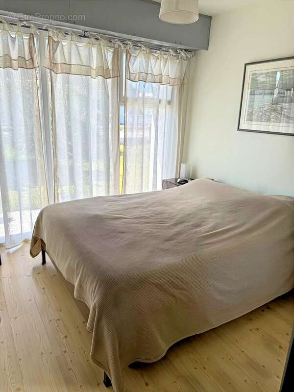 Appartement à CAMIERS