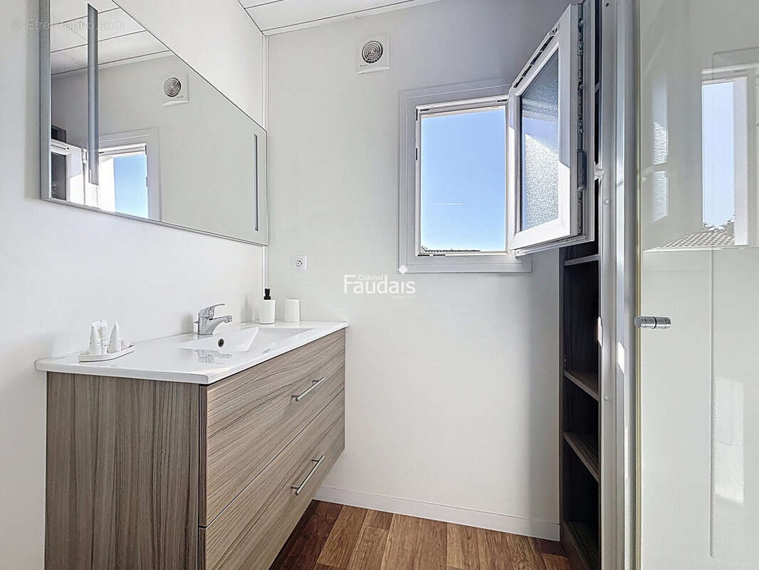 Maison 39 m² à Saint-Germain-Sur-Ay  - photo 7