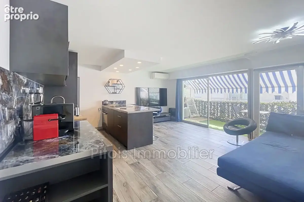 Appartement 2 pièces 45 m² à vendre à Vallauris (06220) - photo 2