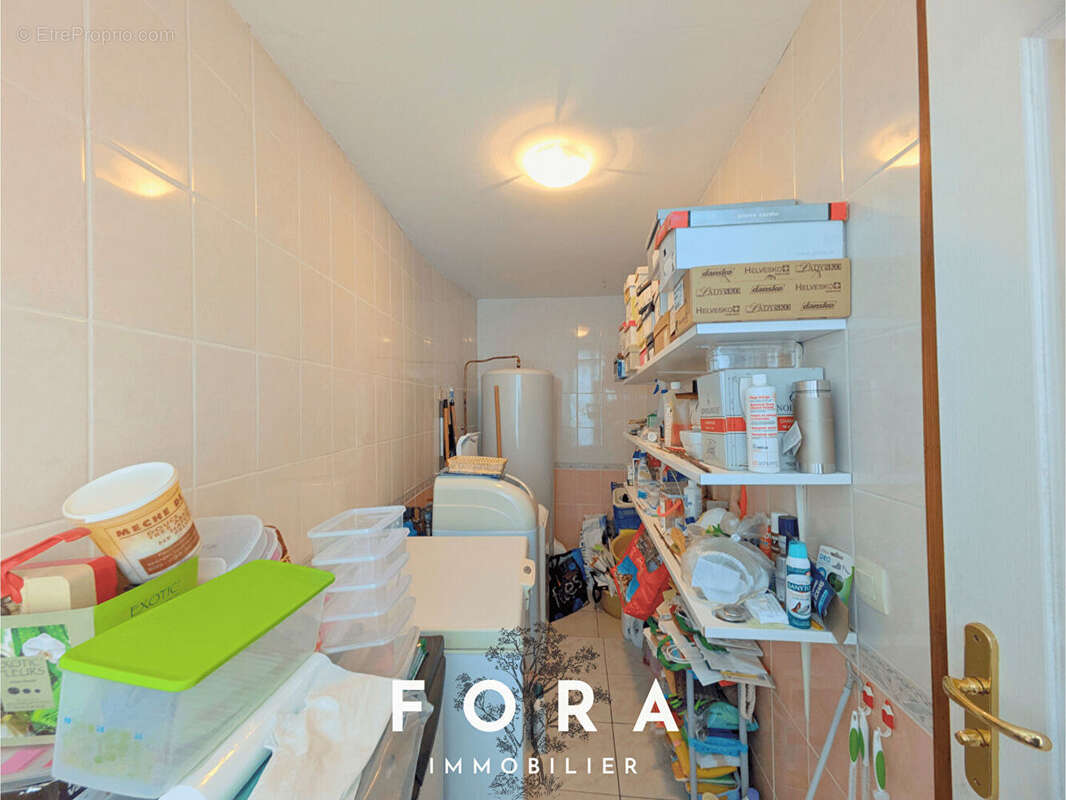 Maison à CONDE-SUR-NOIREAU