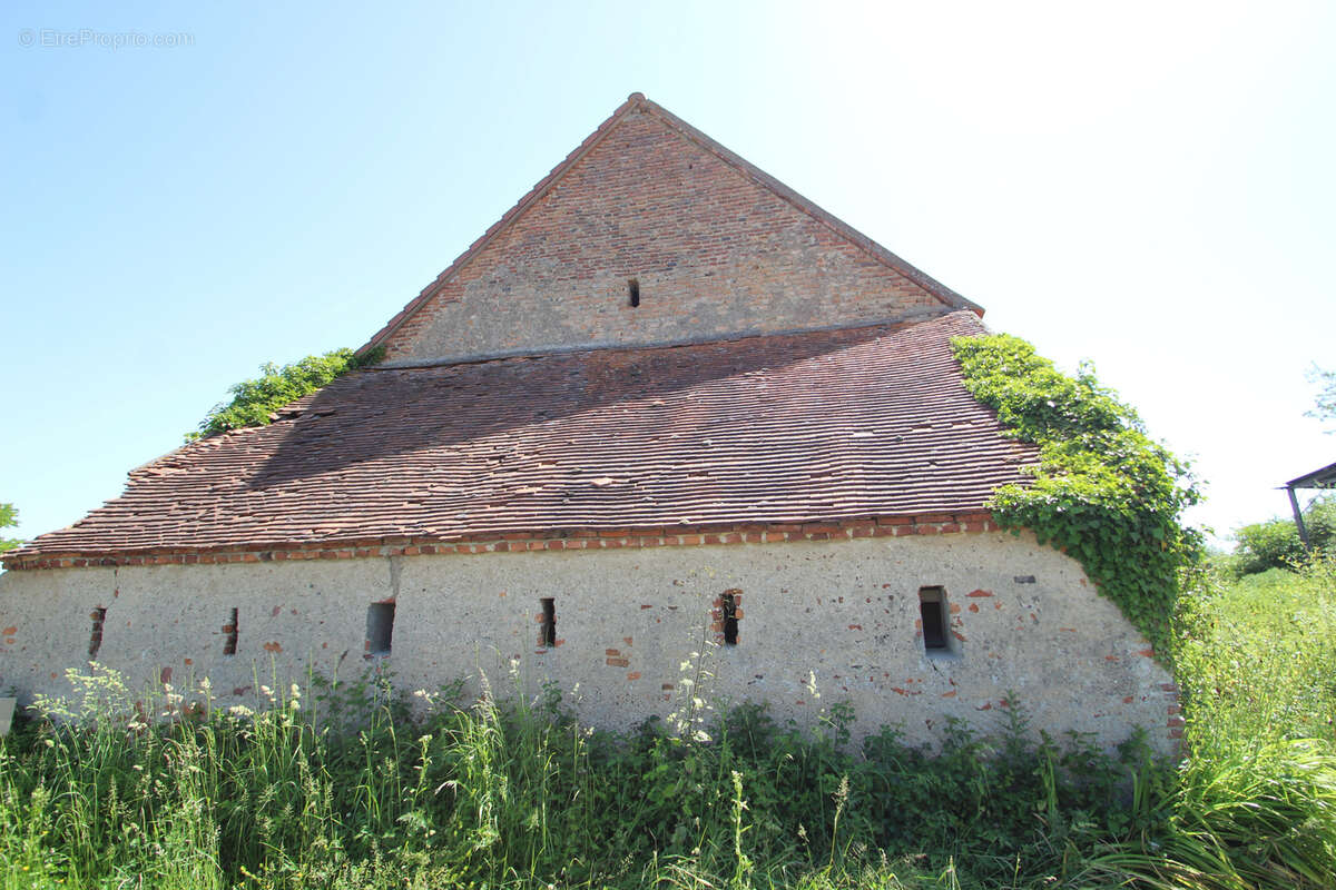 Maison à SAINT-POURCAIN-SUR-BESBRE