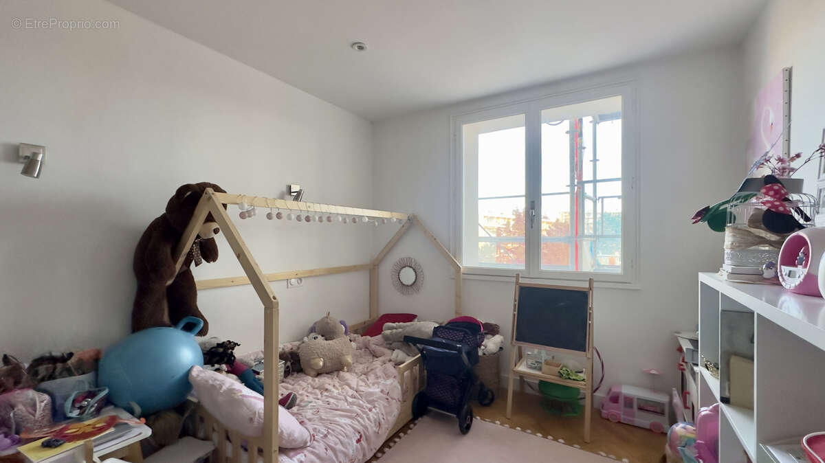 Appartement à SAINTE-FOY-LES-LYON