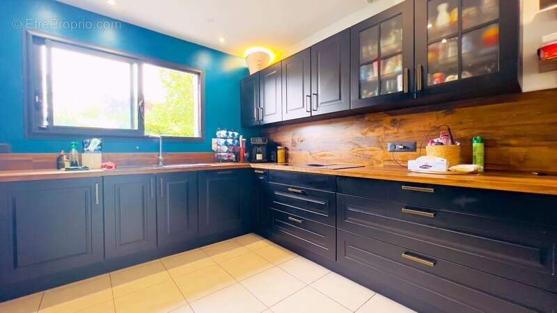 À seulement 10 min de Fronton et de Bressols - Maison Contemporaine de 153 m² - 4 chambres + bureau (5e chambre) - Piscine et te - photo 5