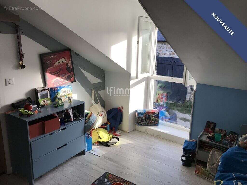 Maison à BUSSIERE-GALANT