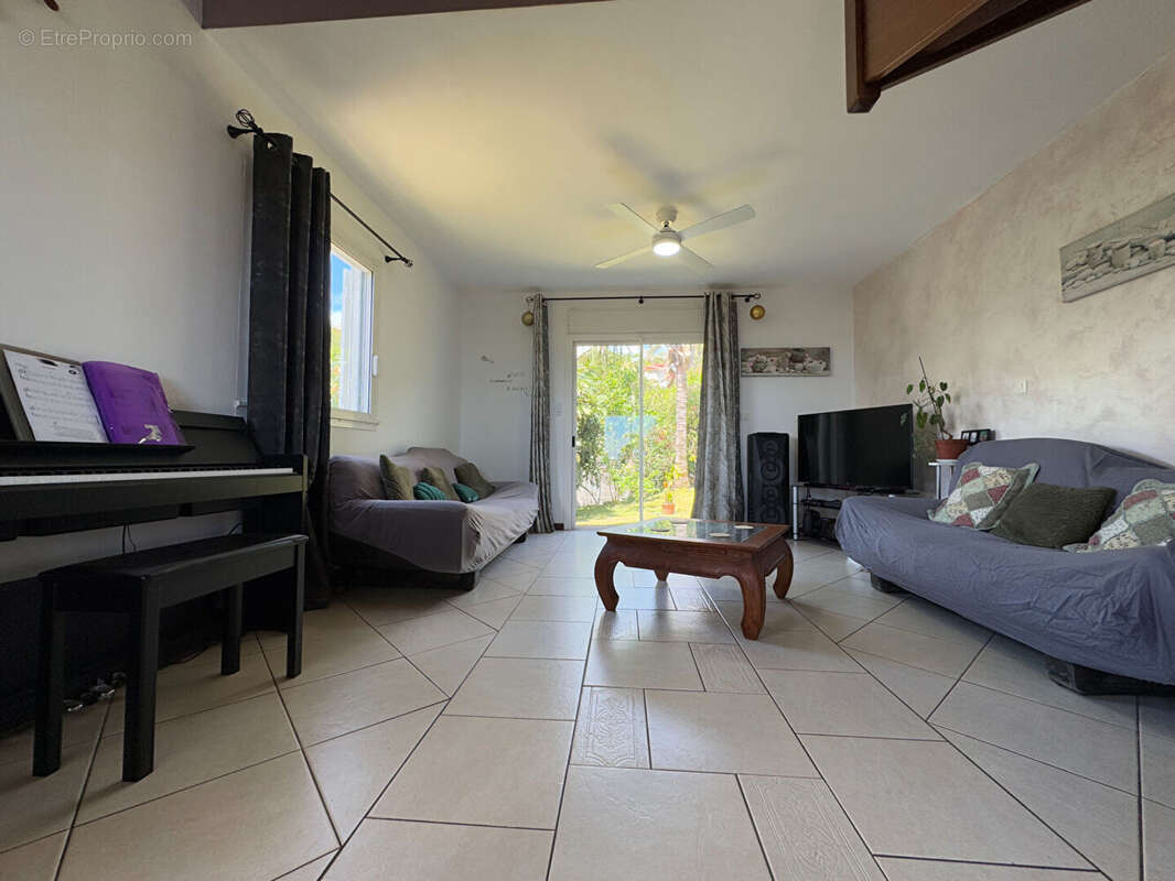 Maison à SAINT-DENIS