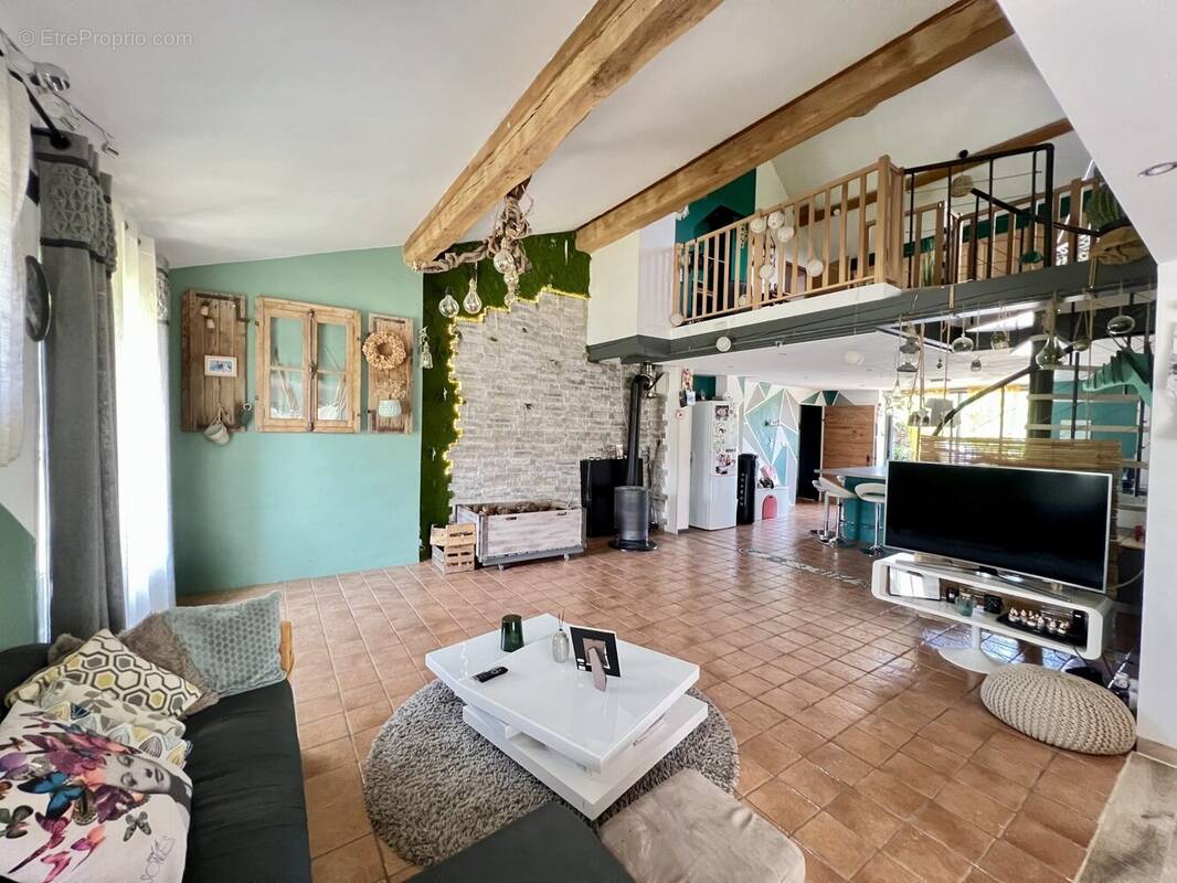 Maison à MONTPONT-EN-BRESSE