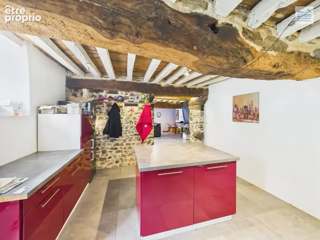 Longère en pierre de 152 m² sur un terrain de 794 m² - photo 5