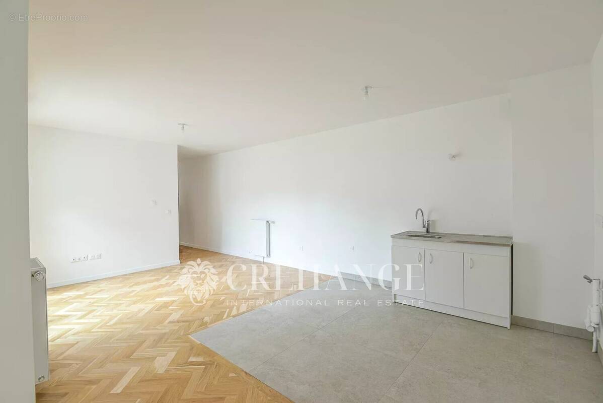 Appartement à BOUGIVAL
