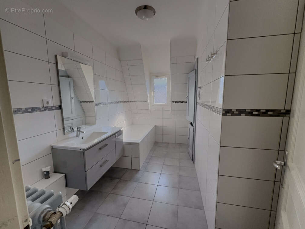 Appartement à THONON-LES-BAINS