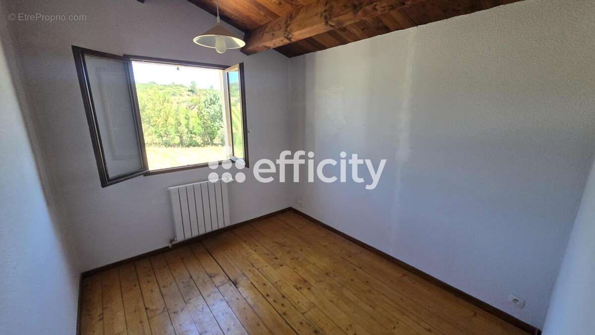 Maison 136 m² à Cessenon-Sur-Orb  - photo 9