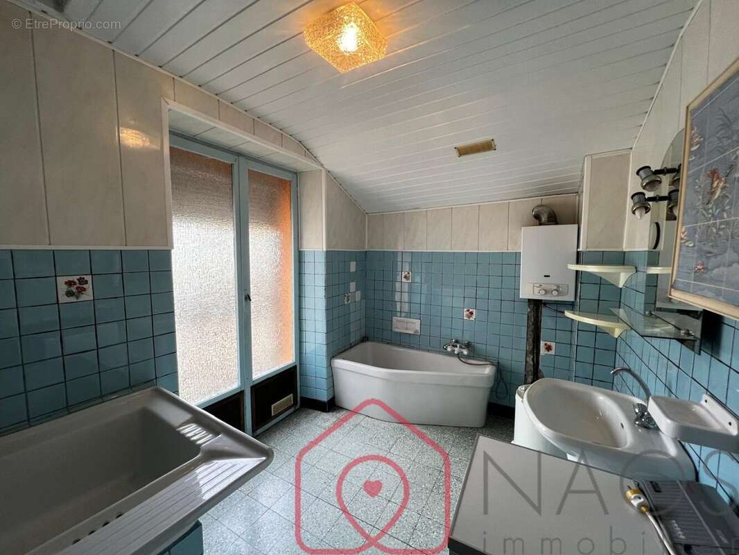 Maison à LES MAZURES