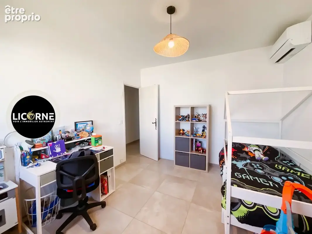 Maison 95 m² à Saint-Victoret  - photo 8