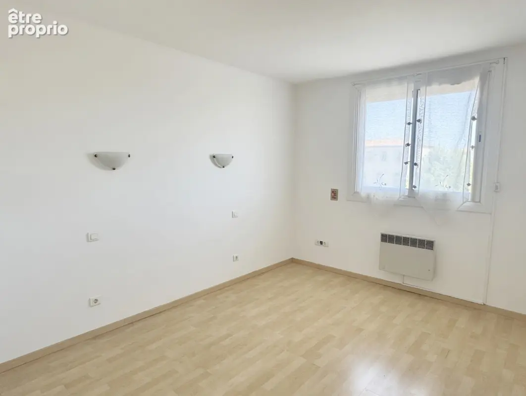 Appartement Sète  quartier théâtre 3 pièce(s) 70 m2 traversant avec grand balcon et ascenseur - photo 5