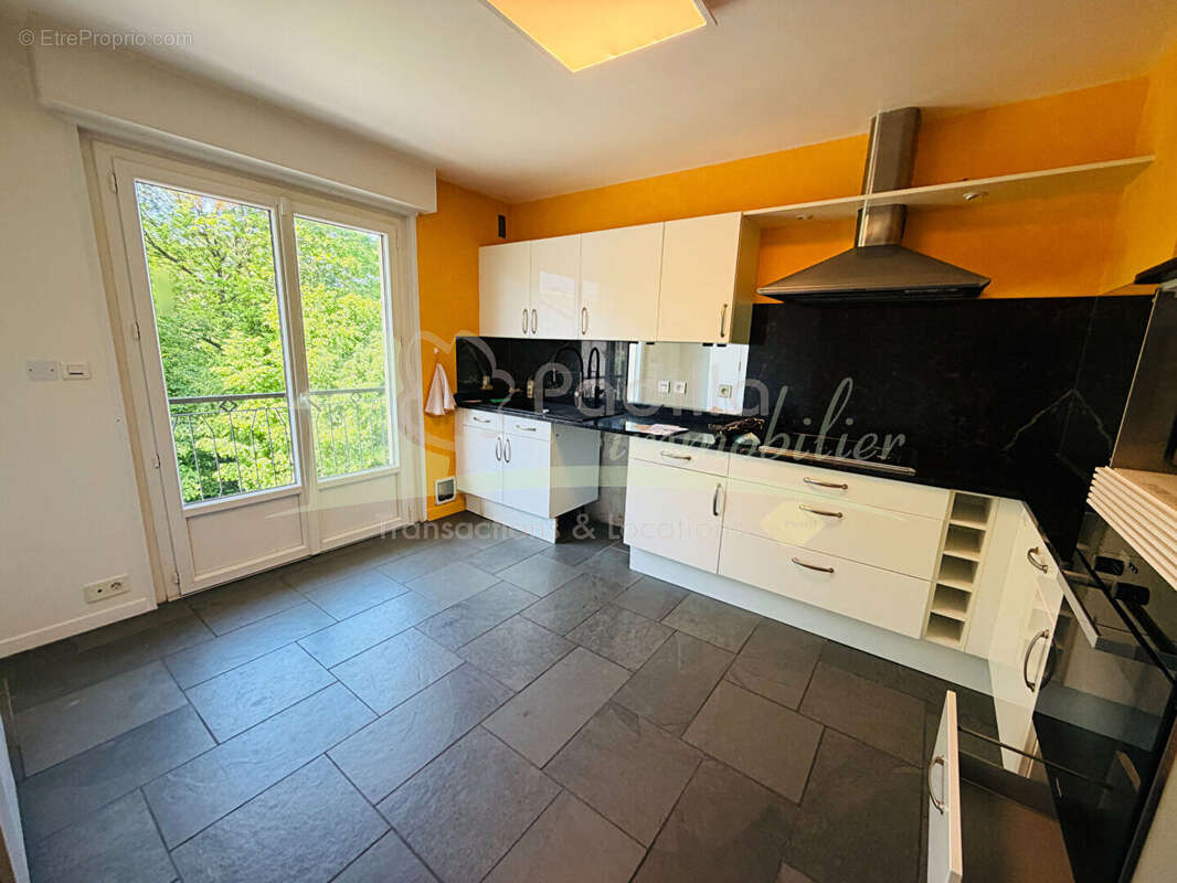 Appartement à CLUSES