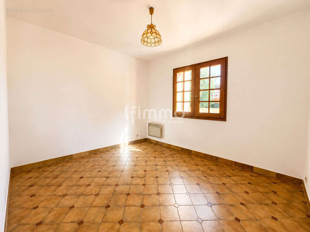 Maison à CADAUJAC
