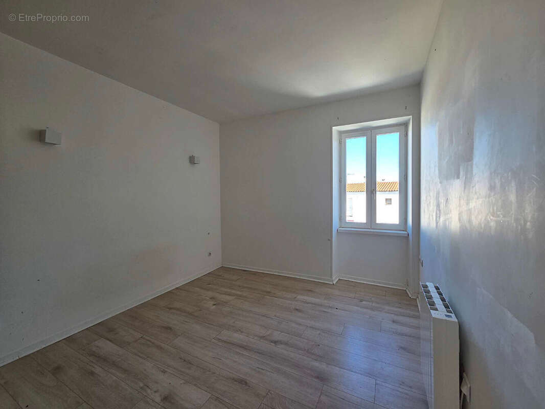 En exclusivité ? T2 bis de 67 m² avec extérieur privatif d'environ 110 m² - photo 4