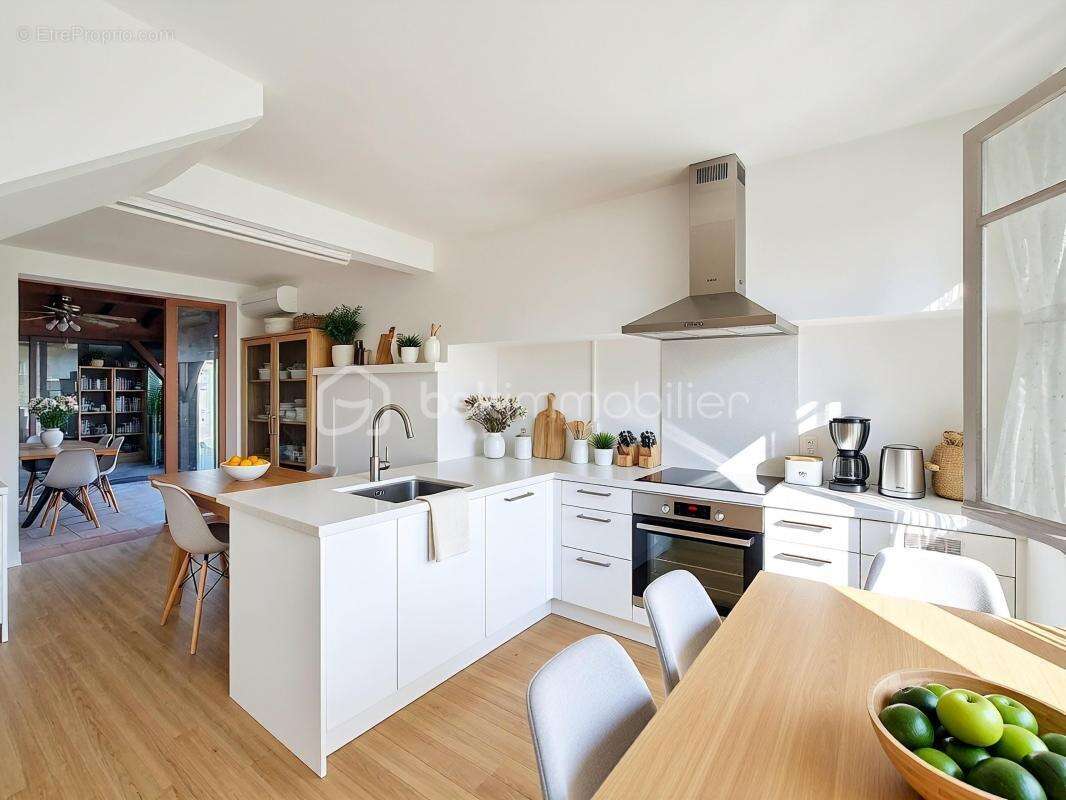 Maison à rénover, vue panoramique et fort potentiel locatif à Miradoux - photo 10