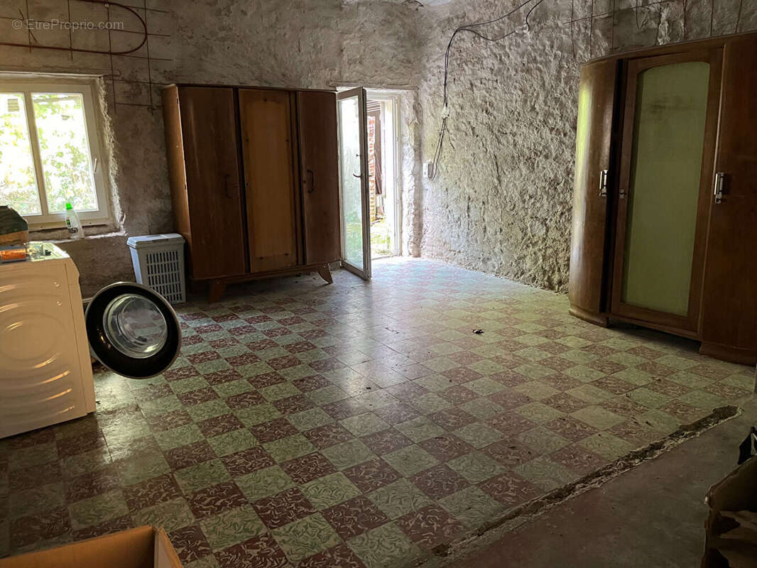 Appartement à BESSEGES